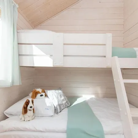 Goscinne Govinda Lodge *