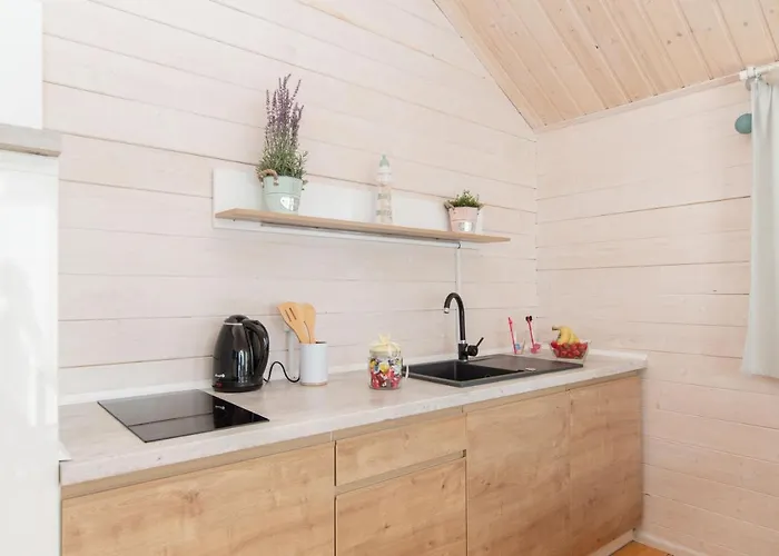 بيت خشبي Goscinne Govinda أوستكا