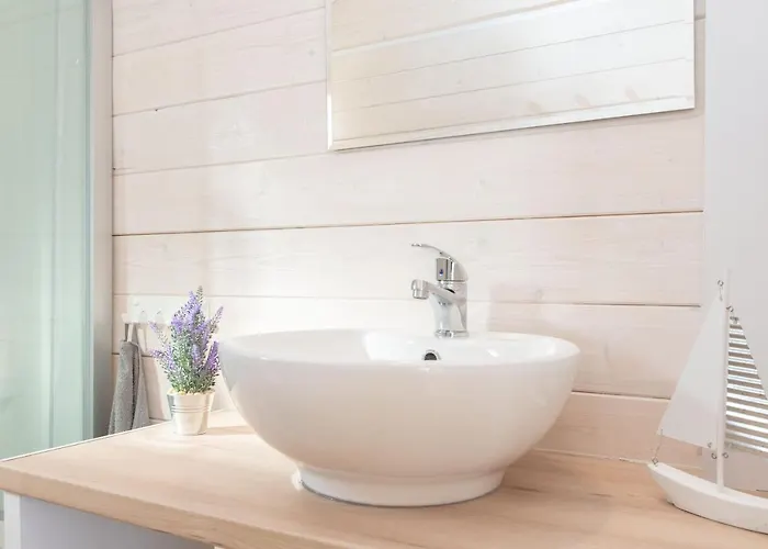 Goscinne Govinda بيت خشبي أوستكا